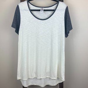 LuLaRoe Irma in Cream/Grey L